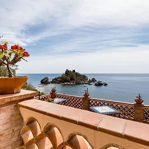 https://bb-il-pescatore-isolabella.taorminaitalyhotels.com